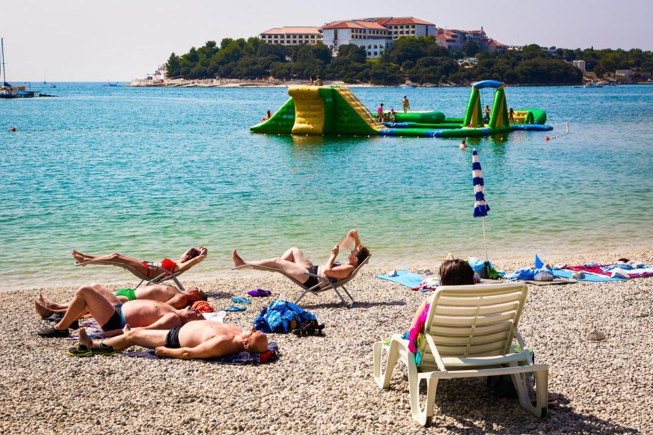 Holiday Apartment 50M From The Beach Pjescana Uvala Extérieur photo
